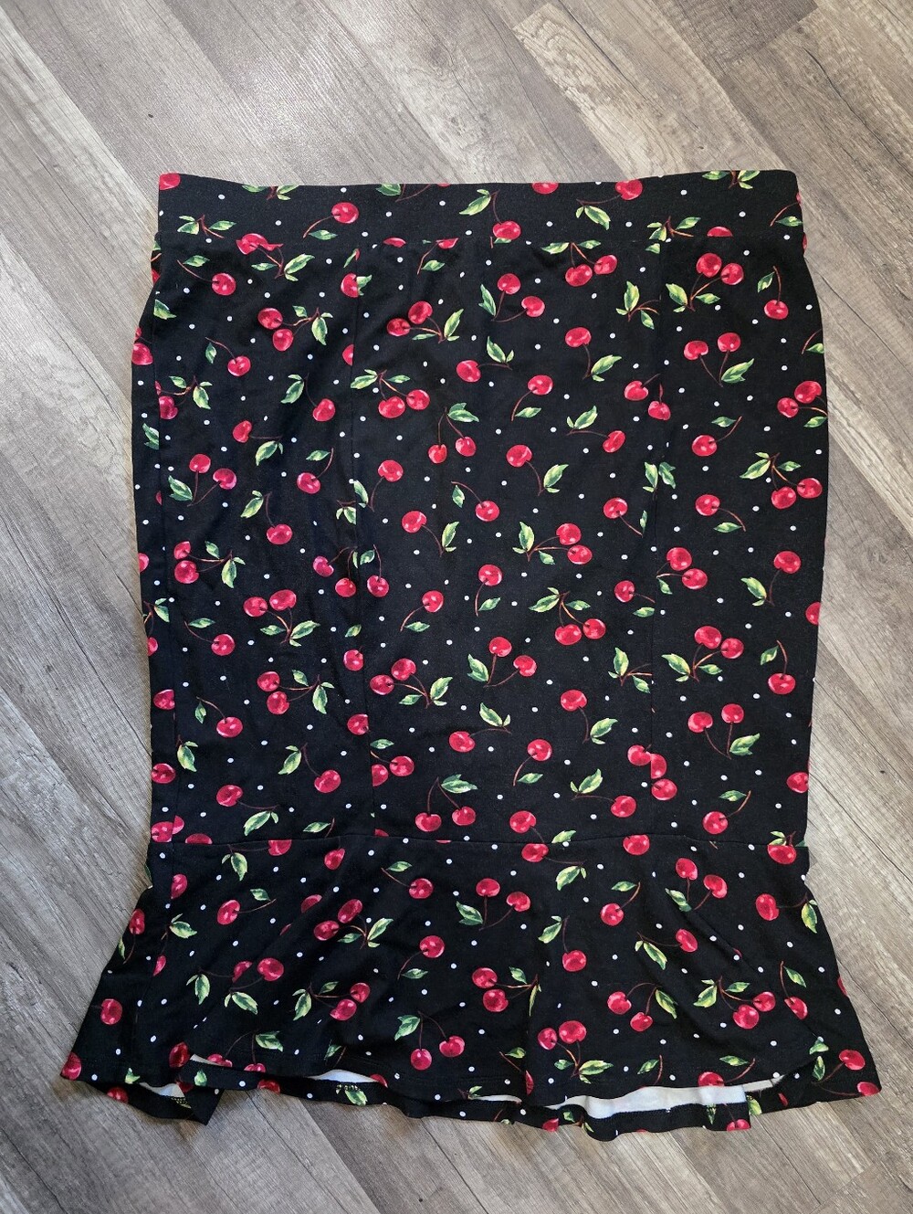 TORRID Retro Chic BLACK CHERRY 90s Mermaid Pencil Skirt Vixen Pinup Tattoo